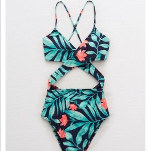 NWT Aerie swimsuit